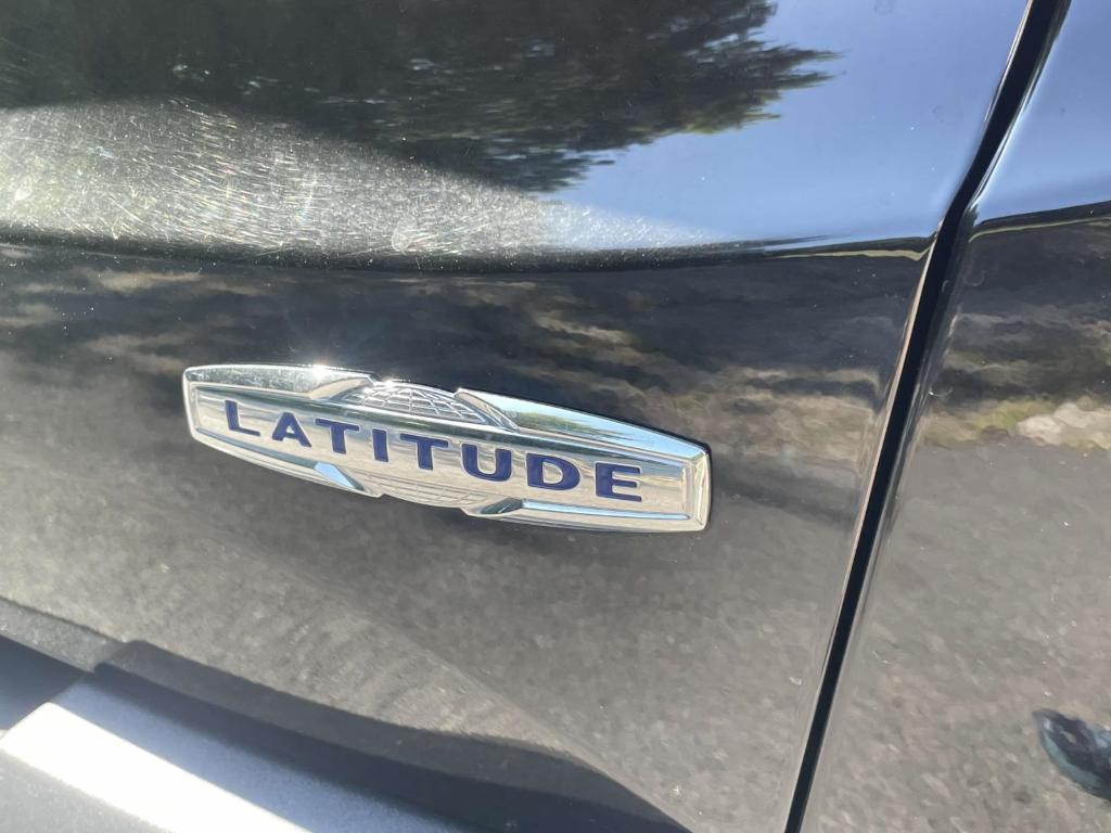 used 2022 Jeep Renegade car, priced at $14,967