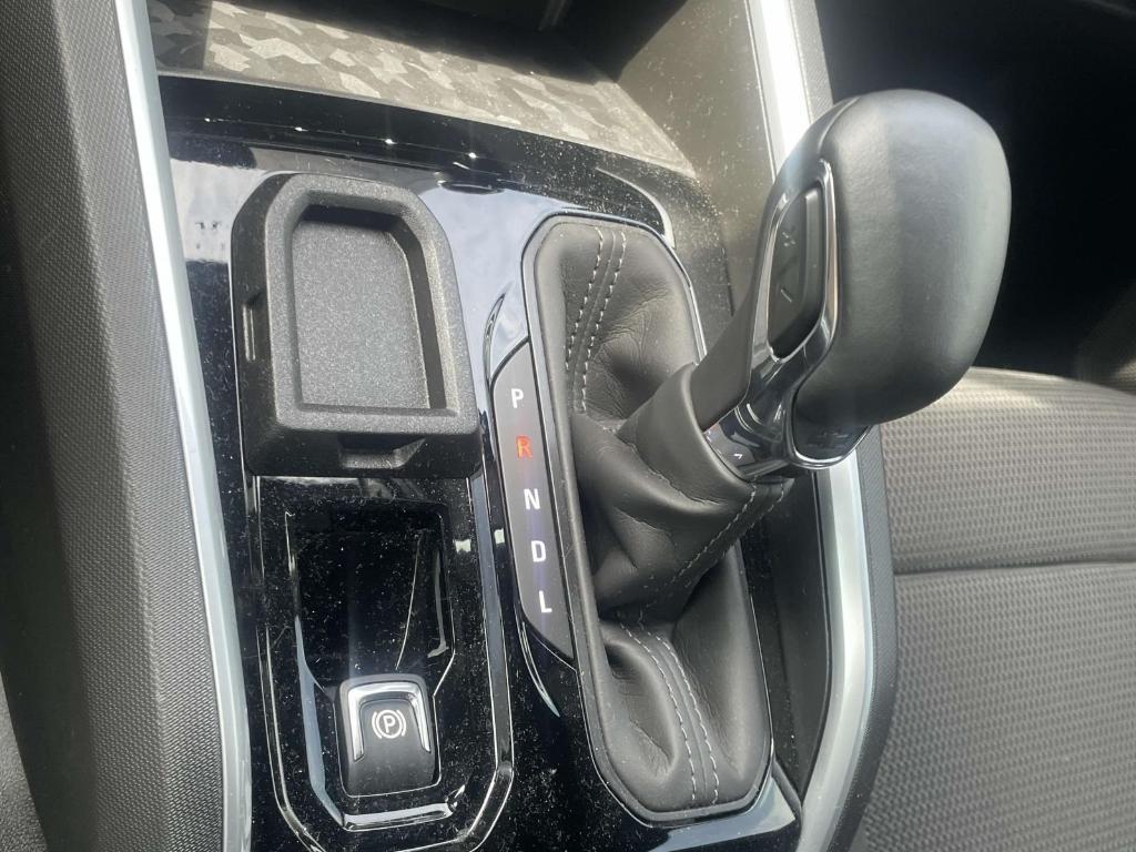 used 2024 Chevrolet Colorado car, priced at $32,964