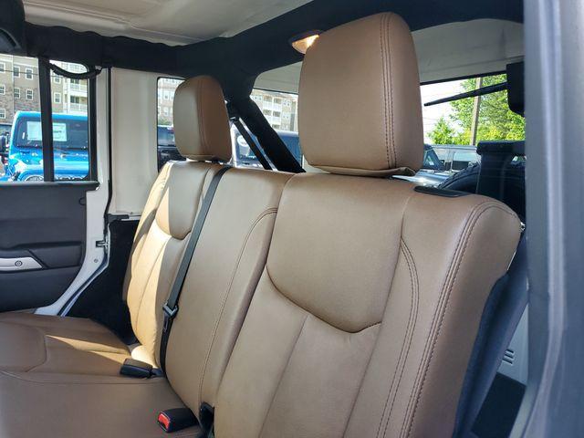used 2015 Jeep Wrangler Unlimited car, priced at $21,899