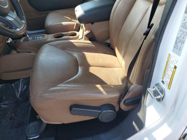 used 2015 Jeep Wrangler Unlimited car, priced at $21,899