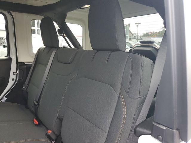 new 2026 Jeep Wrangler car, priced at $44,426