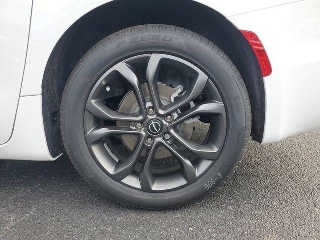 new 2026 Chrysler Pacifica car, priced at $41,297