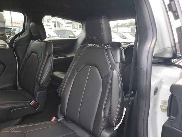 new 2026 Chrysler Pacifica car, priced at $41,297