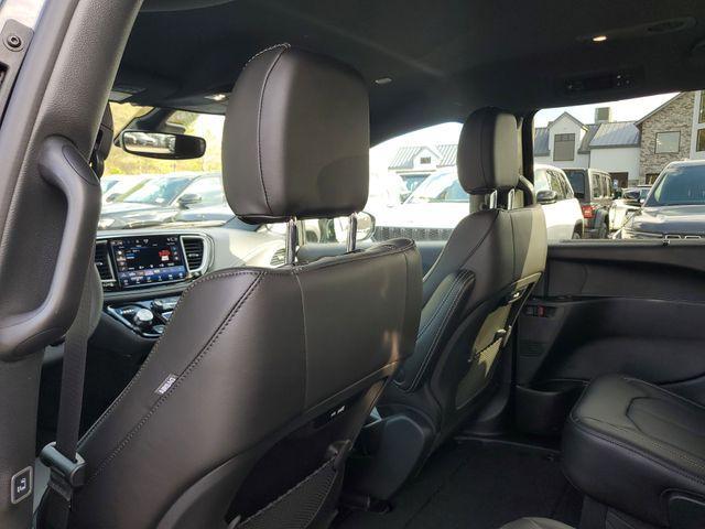 new 2026 Chrysler Pacifica car, priced at $45,183