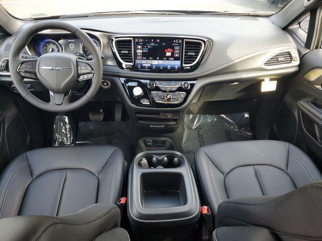 new 2026 Chrysler Pacifica car, priced at $45,183