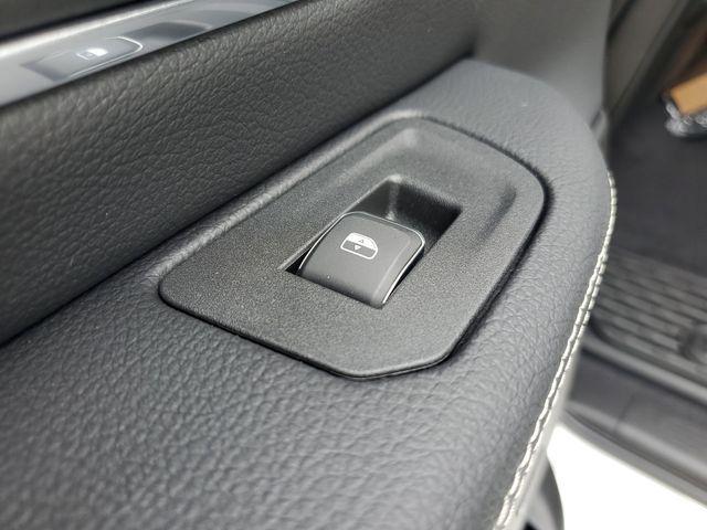 new 2025 Ram 1500 car, priced at $62,384