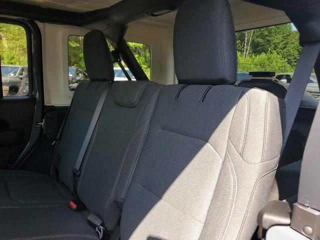 new 2025 Jeep Wrangler car, priced at $39,262