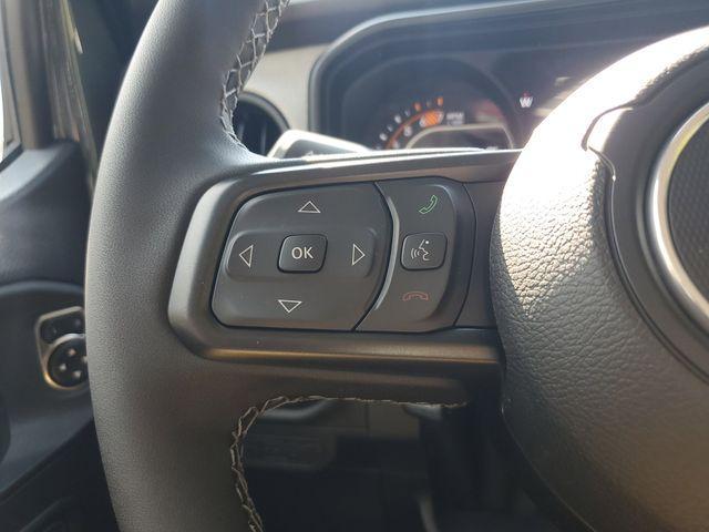 new 2025 Jeep Wrangler car, priced at $39,262