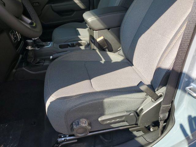 new 2025 Jeep Wrangler car, priced at $39,262