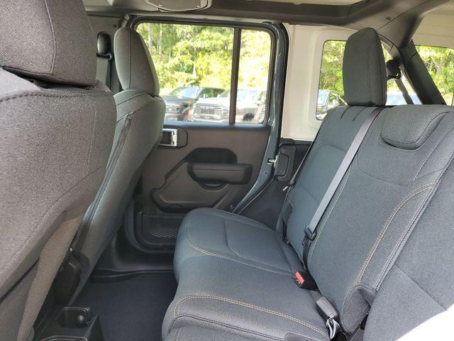 new 2025 Jeep Wrangler car, priced at $39,262