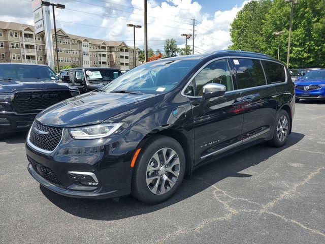 new 2025 Chrysler Pacifica Hybrid car, priced at $47,088