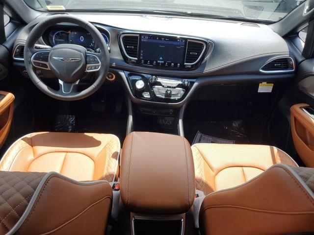 new 2025 Chrysler Pacifica Hybrid car, priced at $47,088