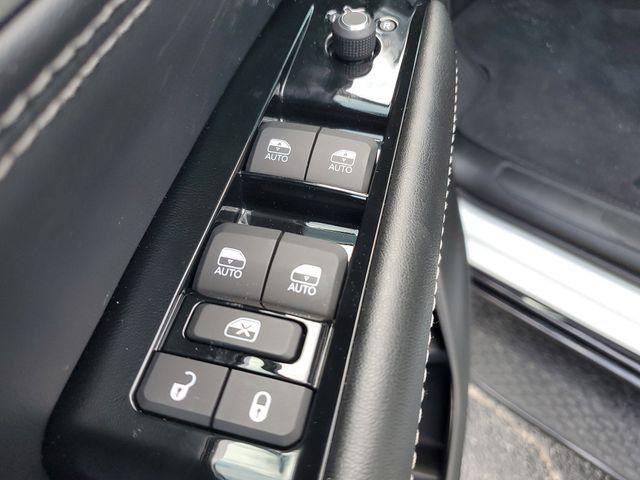 new 2025 Jeep Wagoneer L car, priced at $70,022