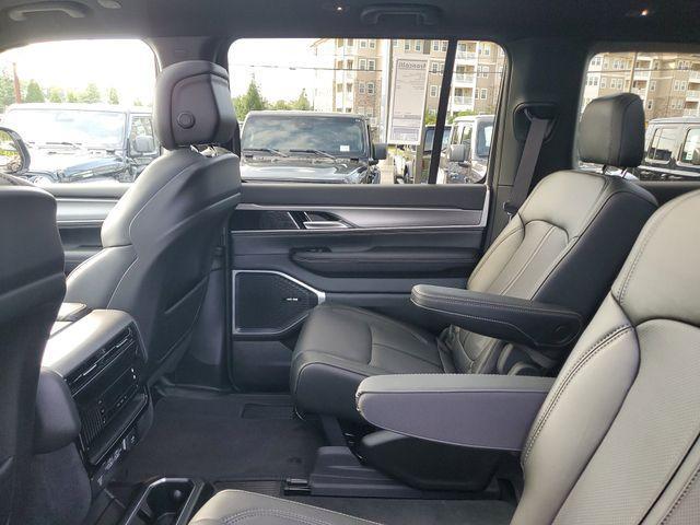 new 2025 Jeep Wagoneer L car, priced at $70,022