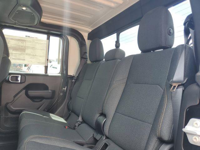 new 2025 Jeep Gladiator car, priced at $42,552