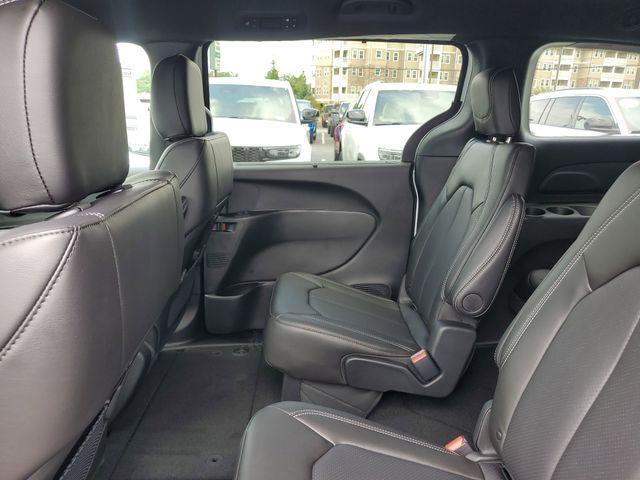 new 2025 Chrysler Pacifica car, priced at $40,199