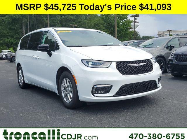new 2025 Chrysler Pacifica car, priced at $40,199