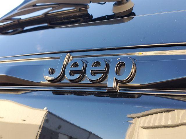 used 2024 Jeep Grand Cherokee car, priced at $39,498