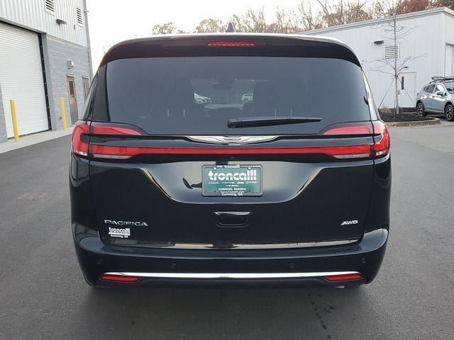 new 2025 Chrysler Pacifica car, priced at $47,549