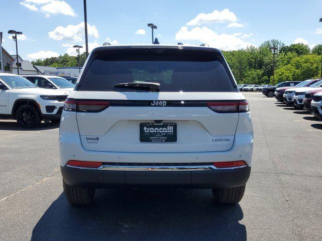 new 2024 Jeep Grand Cherokee car, priced at $47,275