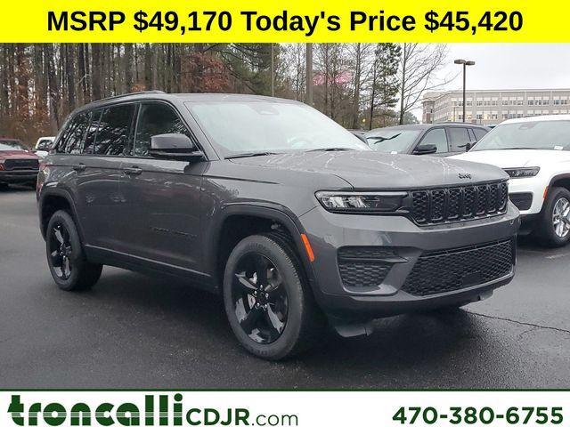 new 2025 Jeep Grand Cherokee car, priced at $45,420