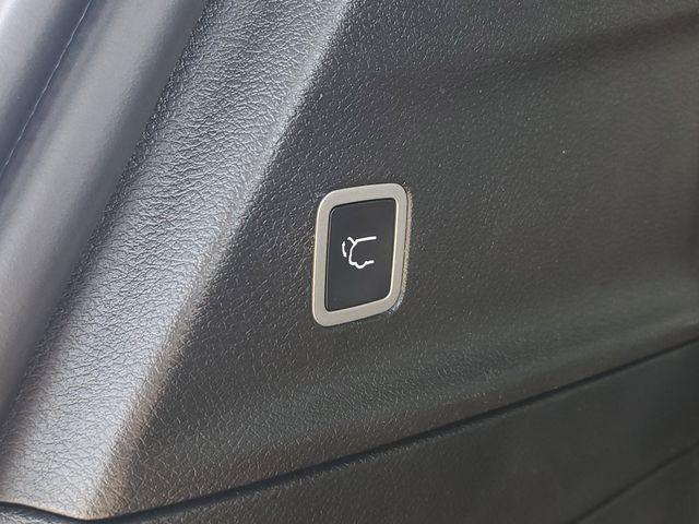 used 2025 Chrysler Pacifica car, priced at $36,800