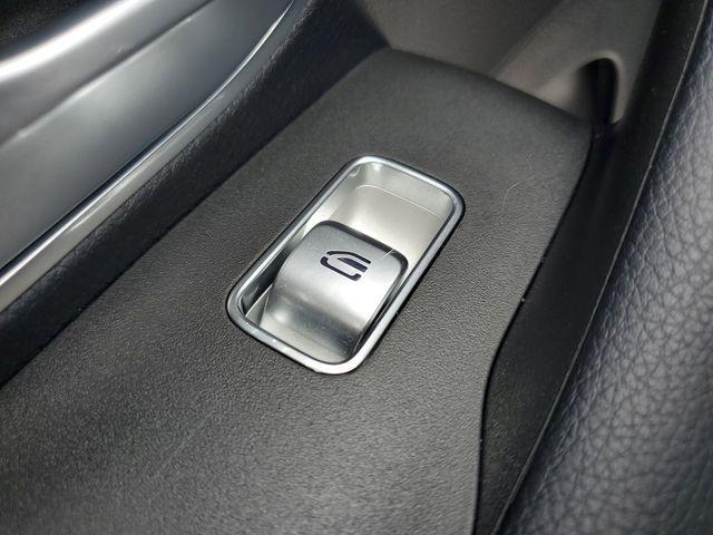 used 2022 Mercedes-Benz GLE 350 car, priced at $40,298