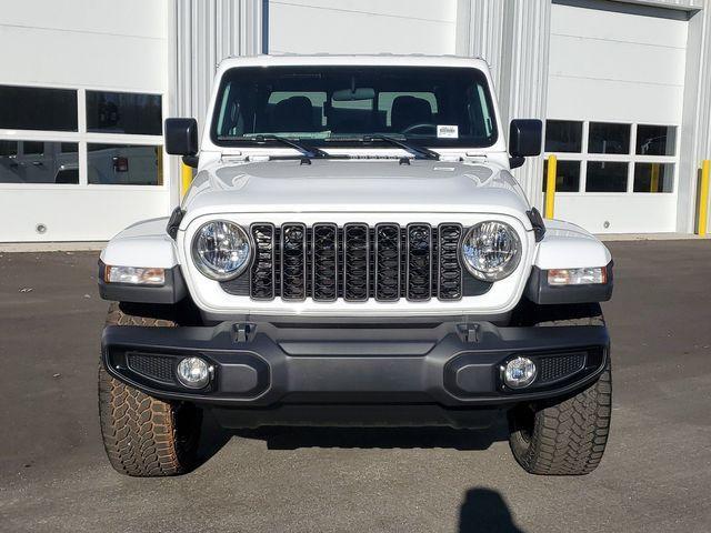 new 2025 Jeep Gladiator car, priced at $38,409