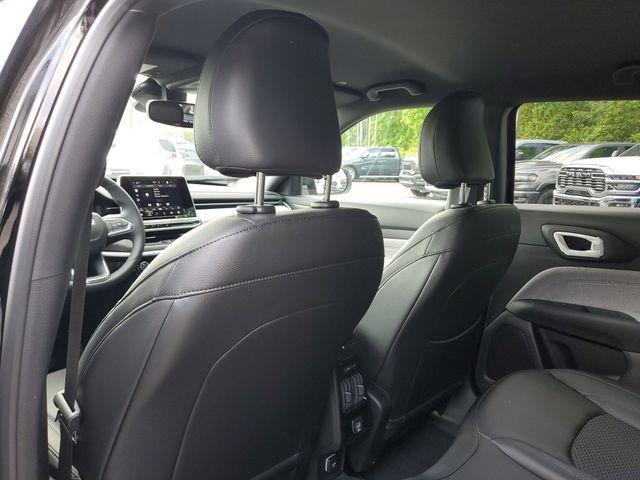 new 2025 Jeep Compass car, priced at $25,934