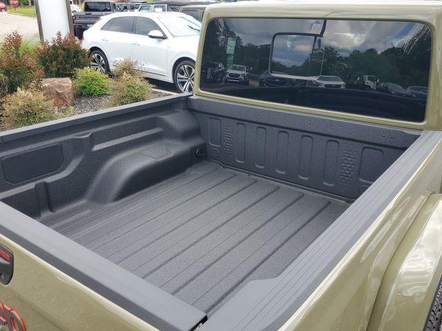 new 2025 Jeep Gladiator car, priced at $58,056