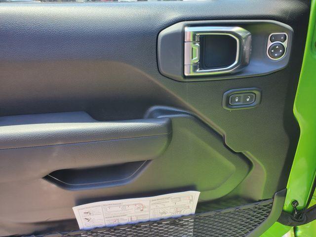 new 2025 Jeep Wrangler car, priced at $51,272