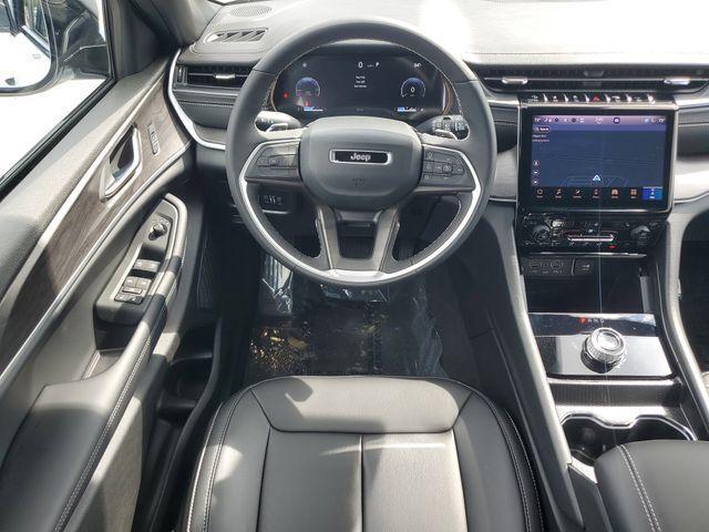 new 2025 Jeep Grand Cherokee L car, priced at $42,383