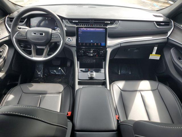 new 2025 Jeep Grand Cherokee L car, priced at $42,383