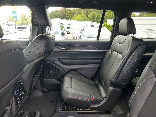 new 2025 Jeep Grand Cherokee L car, priced at $42,383