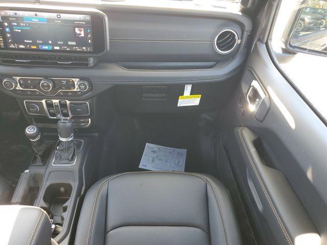 new 2025 Jeep Wrangler car, priced at $51,230