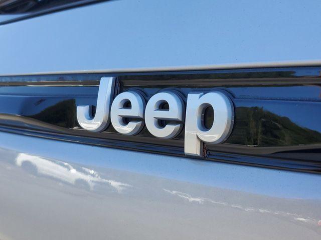 new 2024 Jeep Grand Cherokee car, priced at $35,204