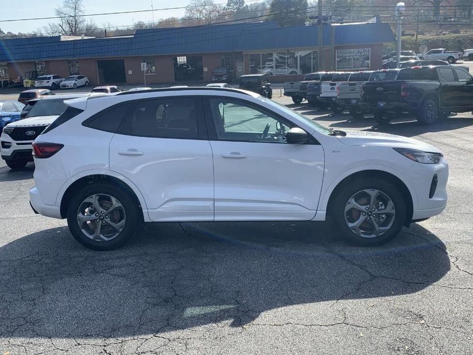 used 2023 Ford Escape car, priced at $22,500