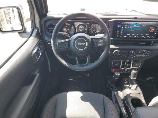new 2025 Jeep Wrangler car, priced at $54,442