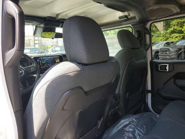 new 2025 Jeep Wrangler car, priced at $54,442