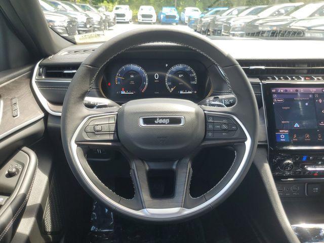 new 2025 Jeep Grand Cherokee L car, priced at $43,677