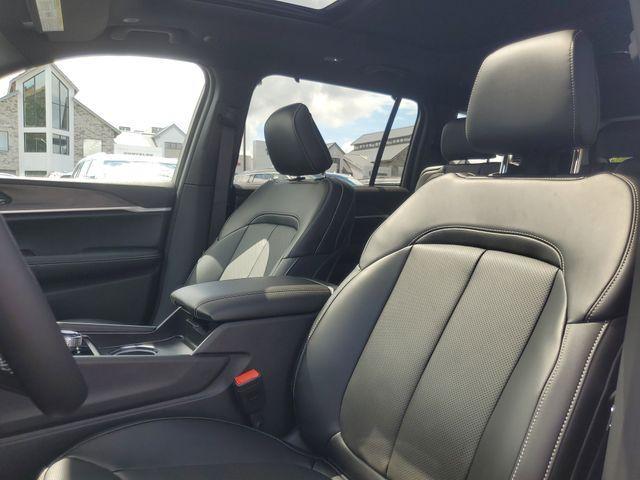 new 2025 Jeep Grand Cherokee L car, priced at $43,677