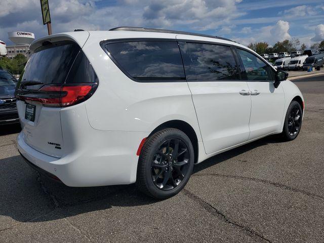 new 2026 Chrysler Pacifica car, priced at $51,168