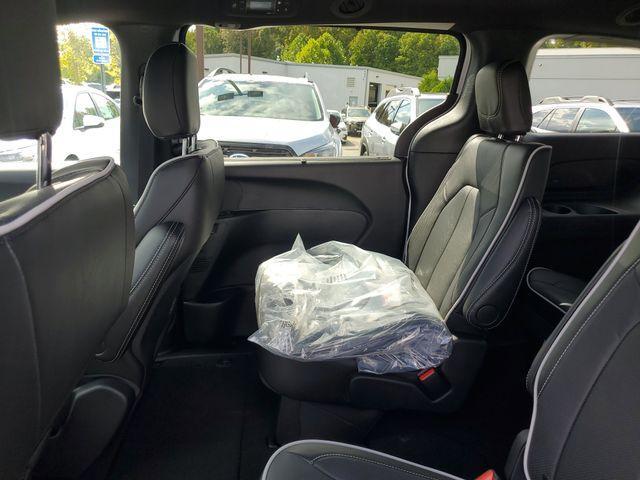 new 2026 Chrysler Pacifica car, priced at $51,168