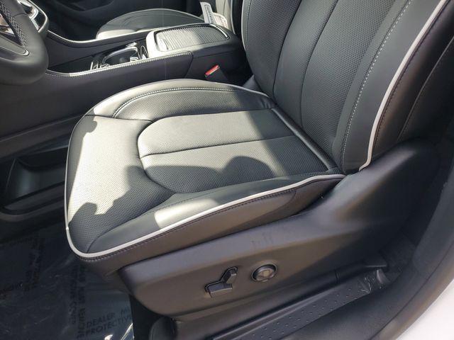 new 2026 Chrysler Pacifica car, priced at $51,168