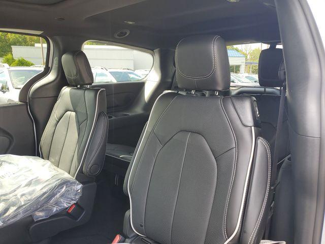 new 2026 Chrysler Pacifica car, priced at $51,168