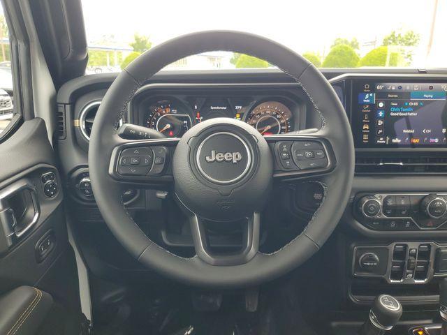 new 2025 Jeep Gladiator car, priced at $42,920