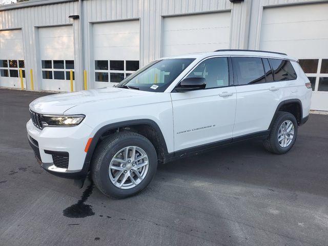 new 2025 Jeep Grand Cherokee L car, priced at $35,200