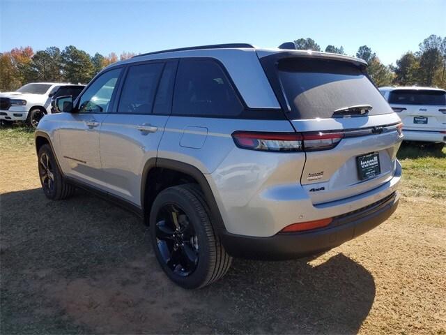 new 2023 Jeep Grand Cherokee car, priced at $43,175