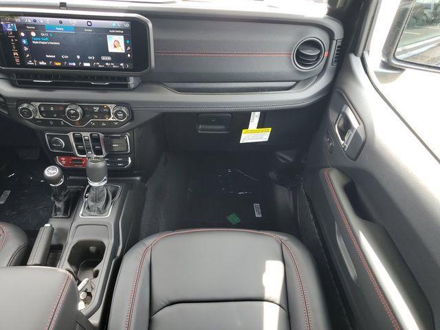 new 2025 Jeep Gladiator car, priced at $60,790