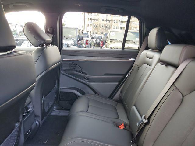 new 2025 Jeep Wagoneer S car, priced at $48,122